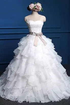 Affordable Lace Ball Gown Wedding Dresses with Sweetheart Neckline and Strapless Chiffon Material.