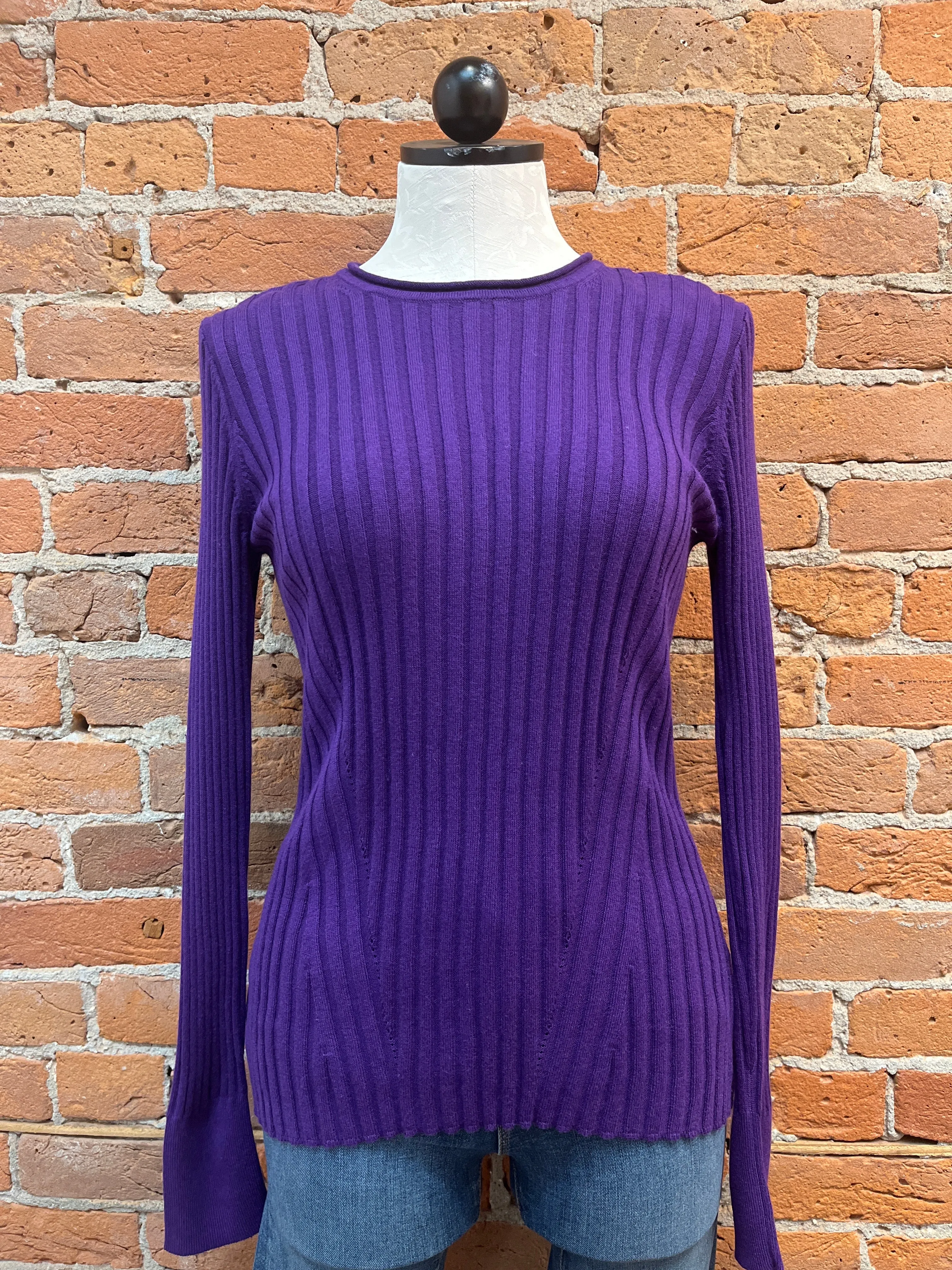 Alashan sweater, cotton cashmere ribbed crew, available in two colors.