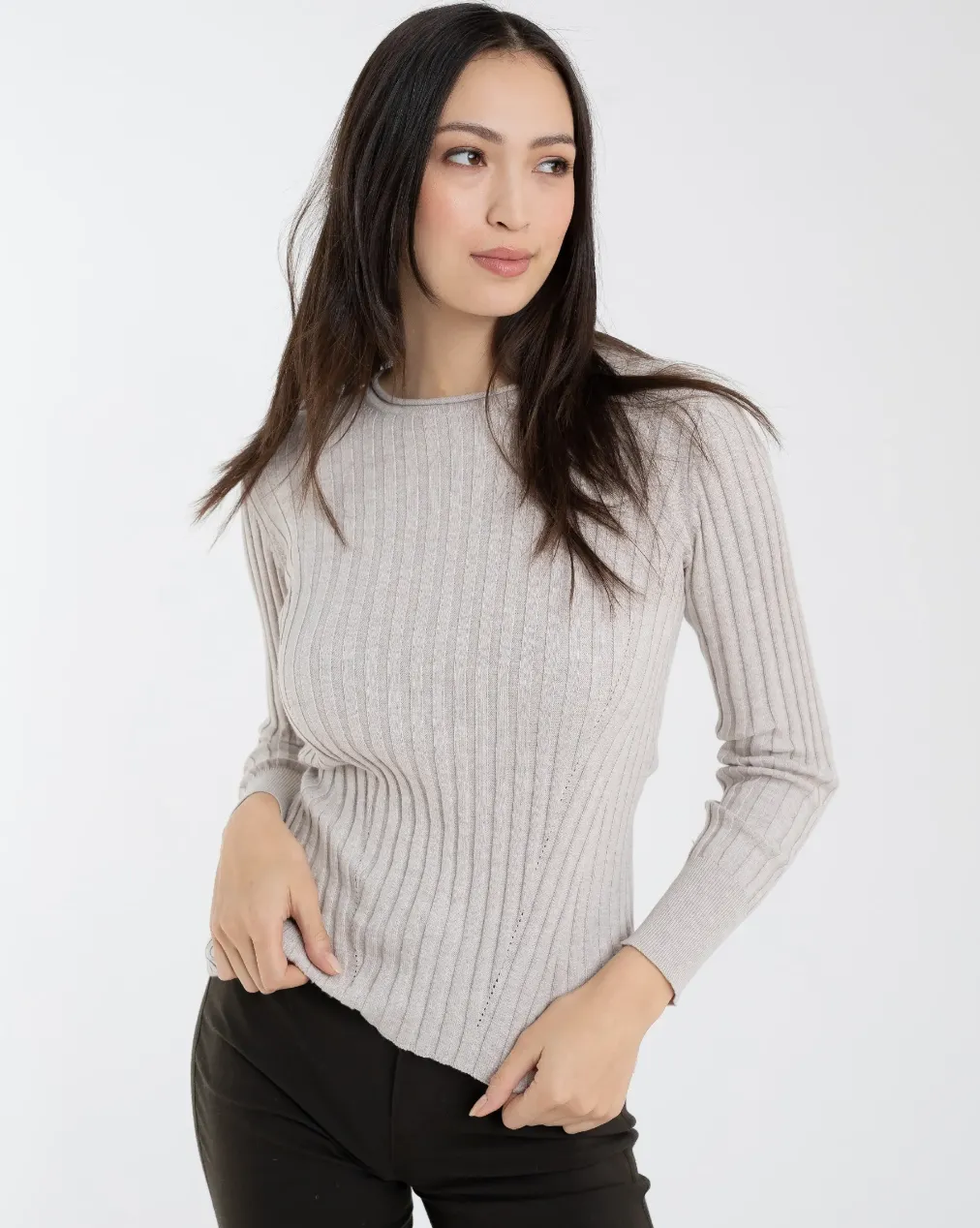 Alashan sweater, cotton cashmere ribbed crew, available in two colors.