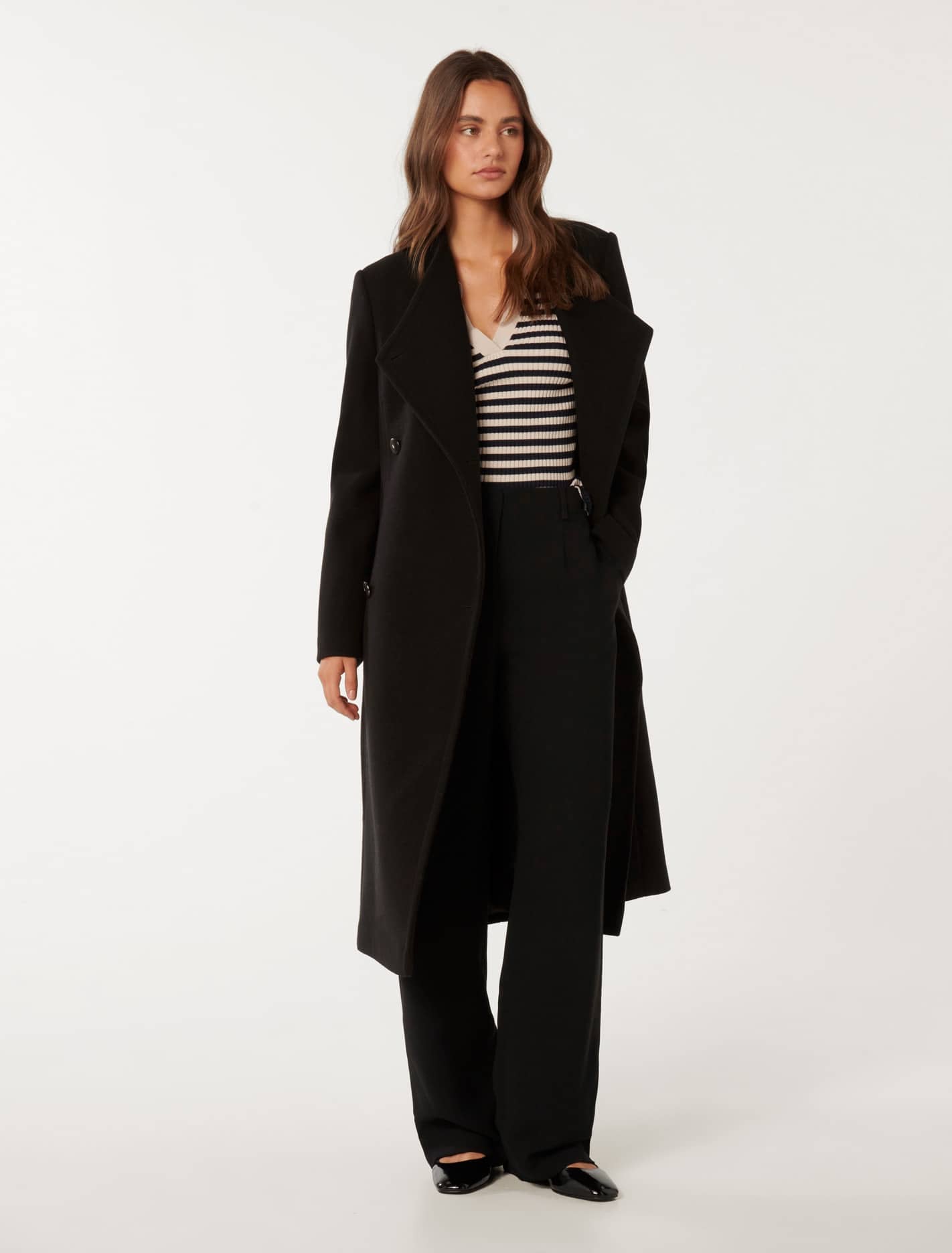 Ari Funnel Neck Coat can be optimized for Google SEO with the following result: Stylish Ari Coat with Funnel Neck.