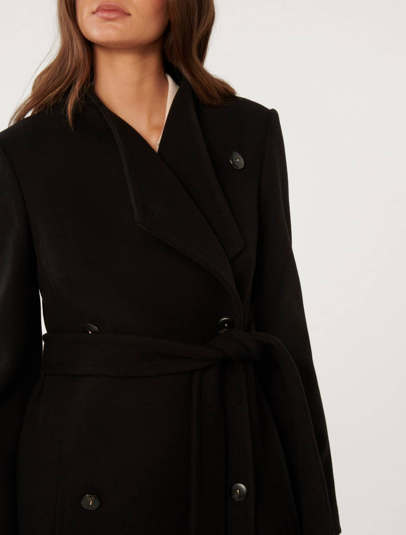 Ari Funnel Neck Coat can be optimized for Google SEO with the following result: Stylish Ari Coat with Funnel Neck.