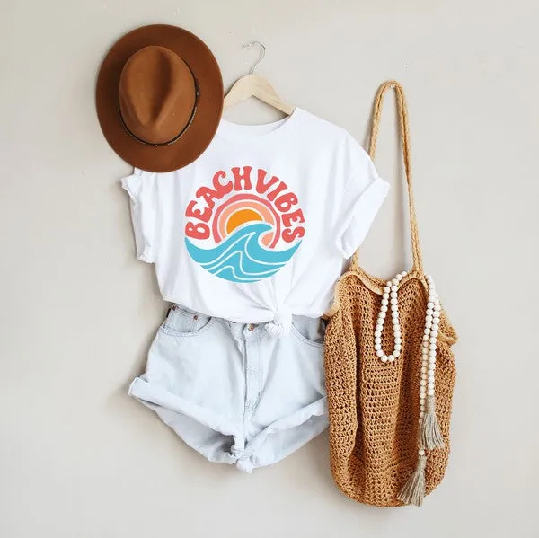 Beach Vibes Short Sleeve Graphic T-Shirt