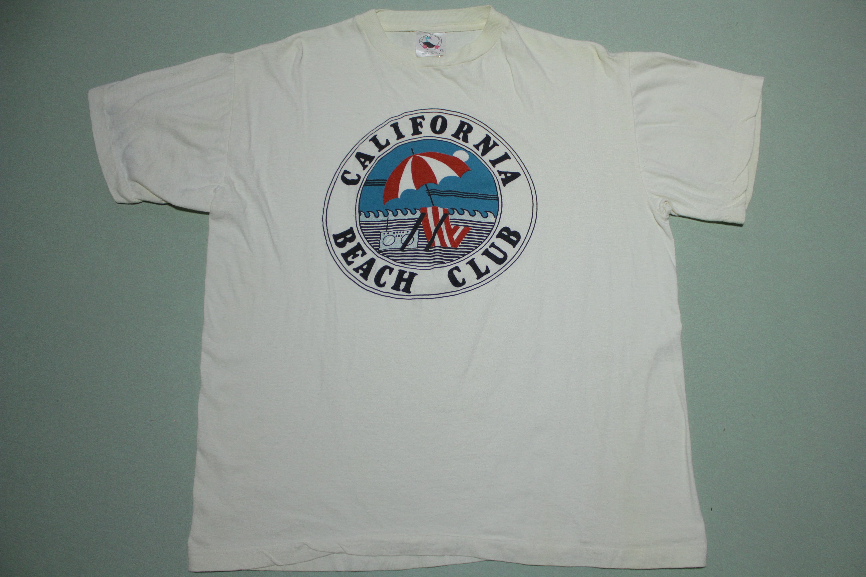 California Beach Club Retro Boom Box 80's Tee-Shirt