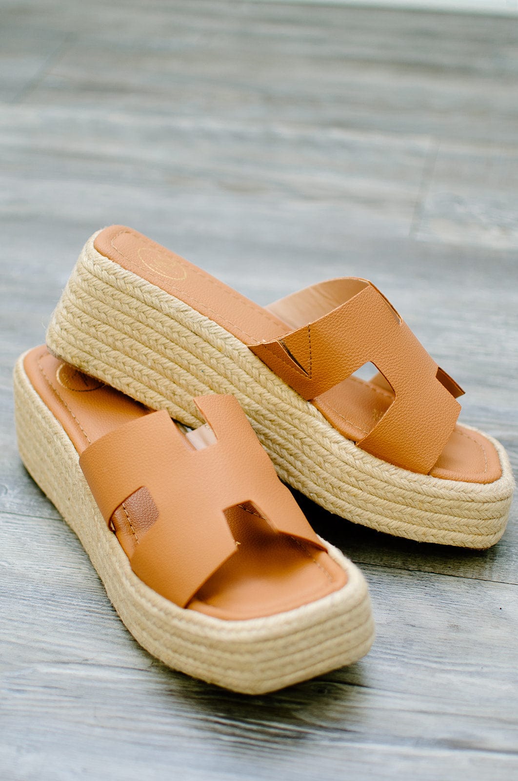 Camel Platform Slip-On Sandals - Google SEO Result: Camel Platform Slip-On Sandals