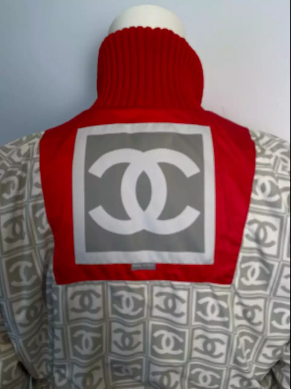 Chanel 03A 2003 Fall Red Reversible Bomber Jacket - CC Logo Sport Coat (FR 38)