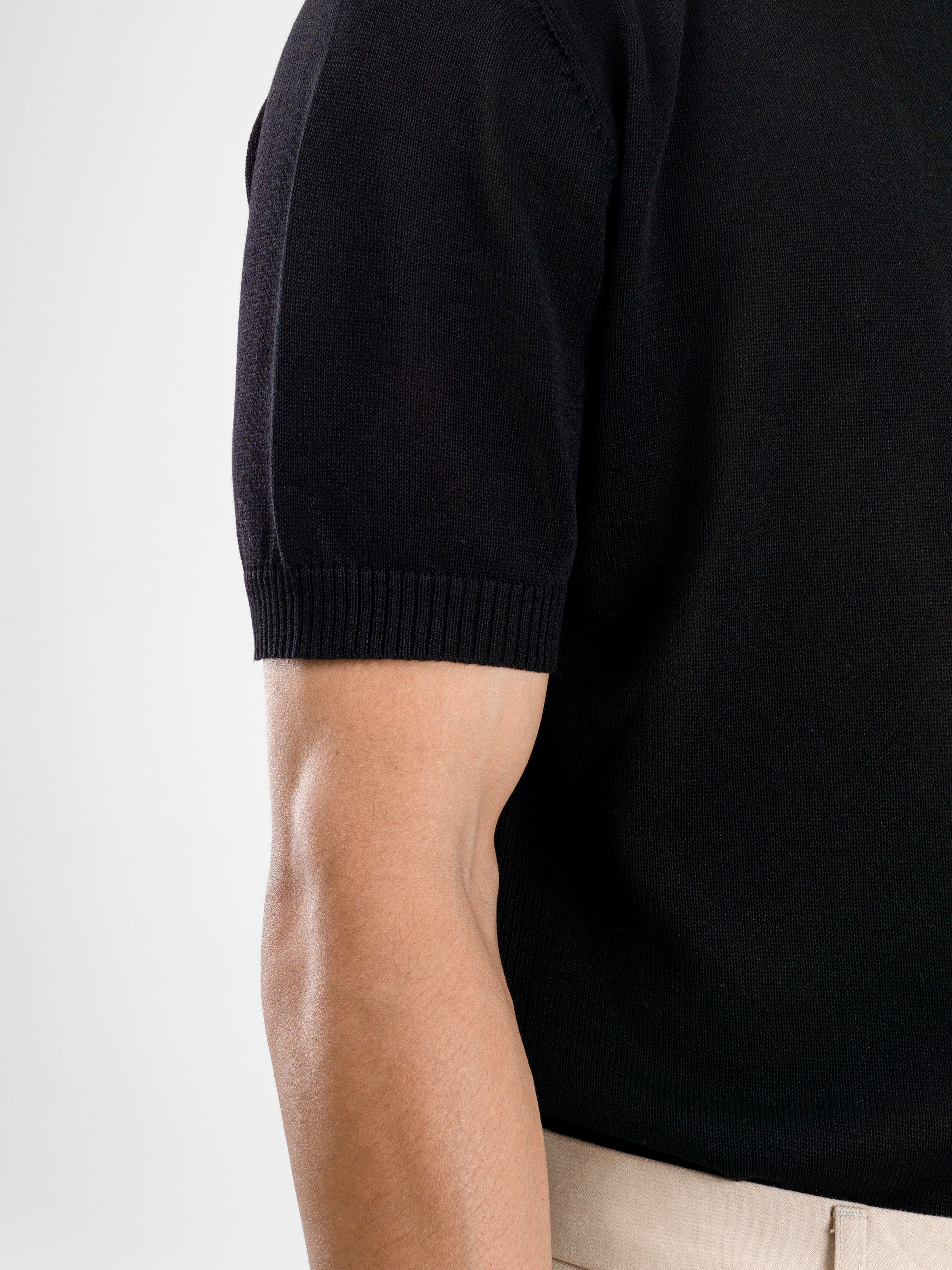 Dany Black Knit Tee - Round Neck