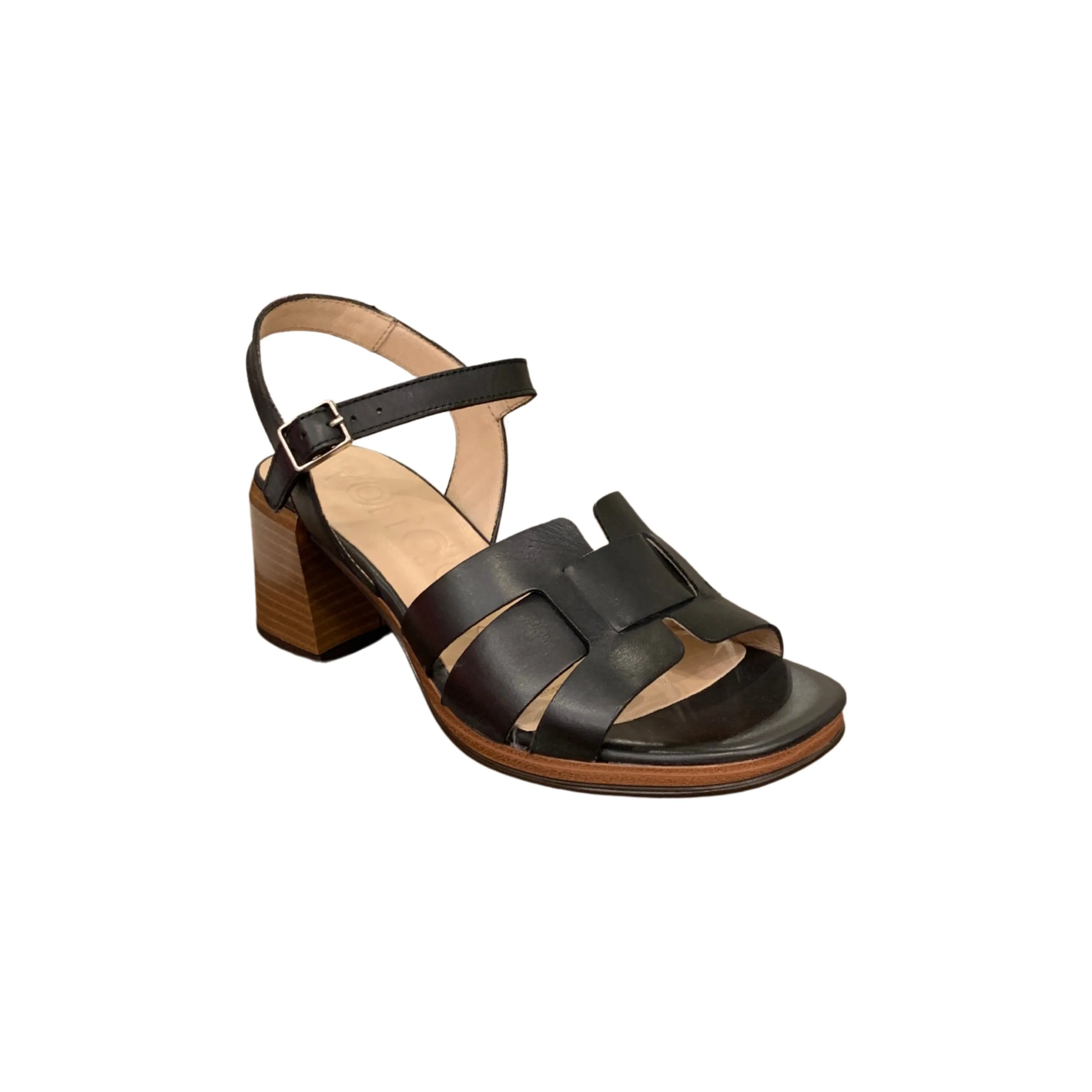 Black F7705 Sandal