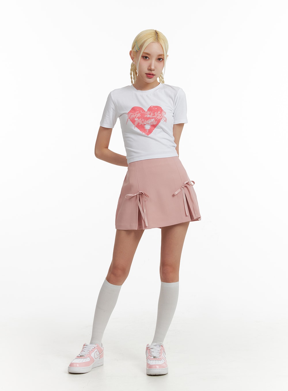 Heart T-Shirt with Graphic Design - IF408