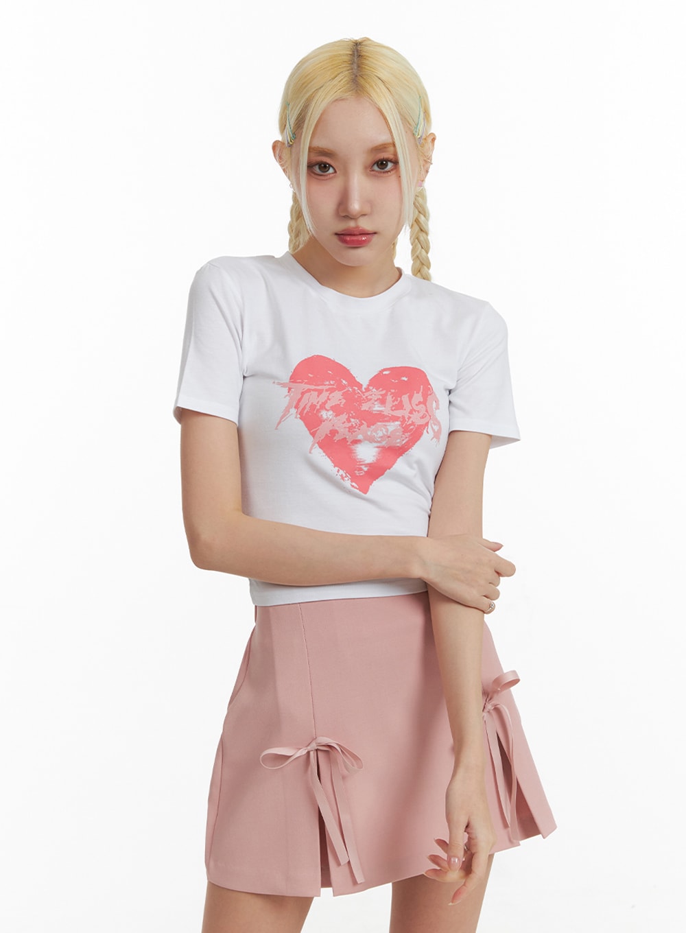 Heart T-Shirt with Graphic Design - IF408