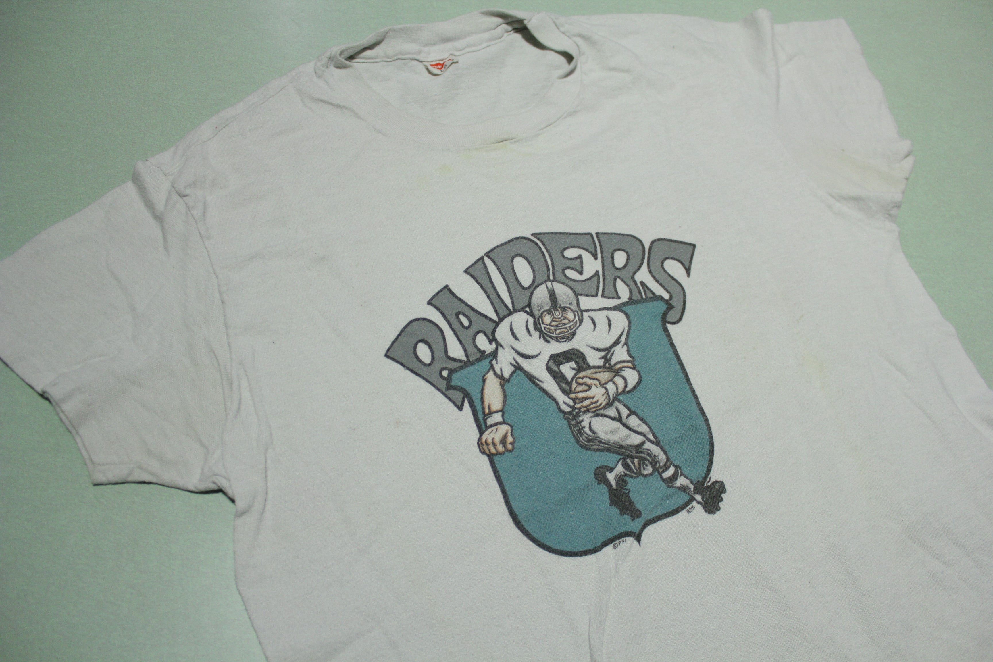 LA Raiders 80's Vintage Los Angeles Football Hanes T-Shirt