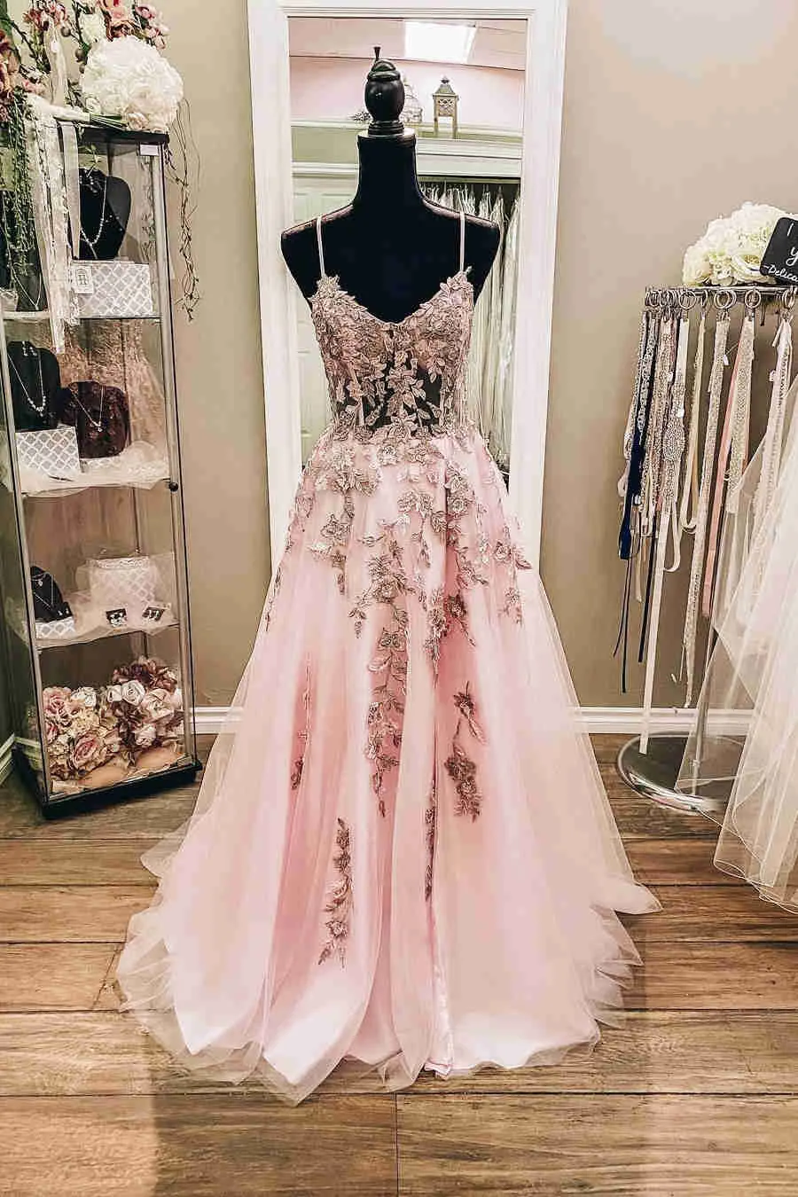 Long Formal Dress with Appliques Pink Spaghetti Straps