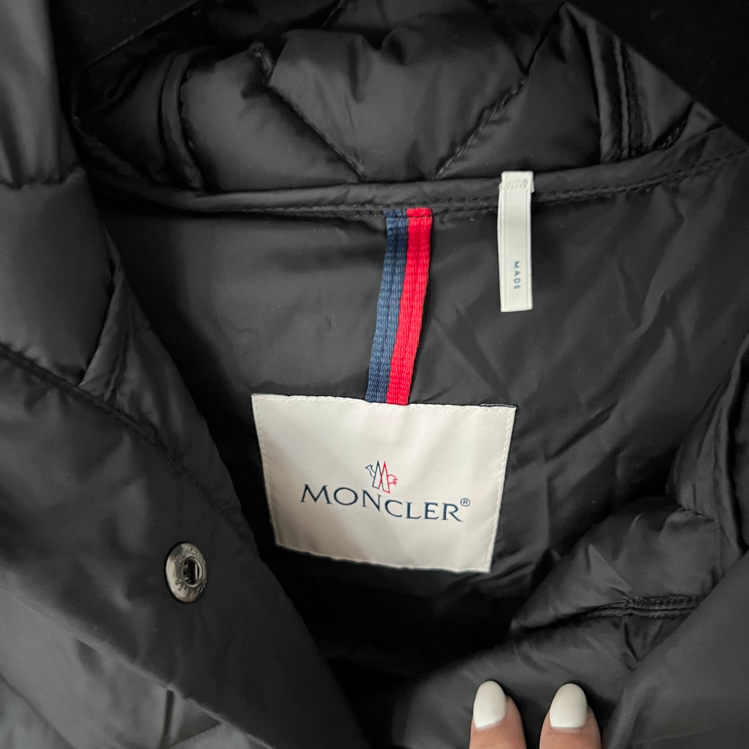 Moncler Arvouin Down Jacket