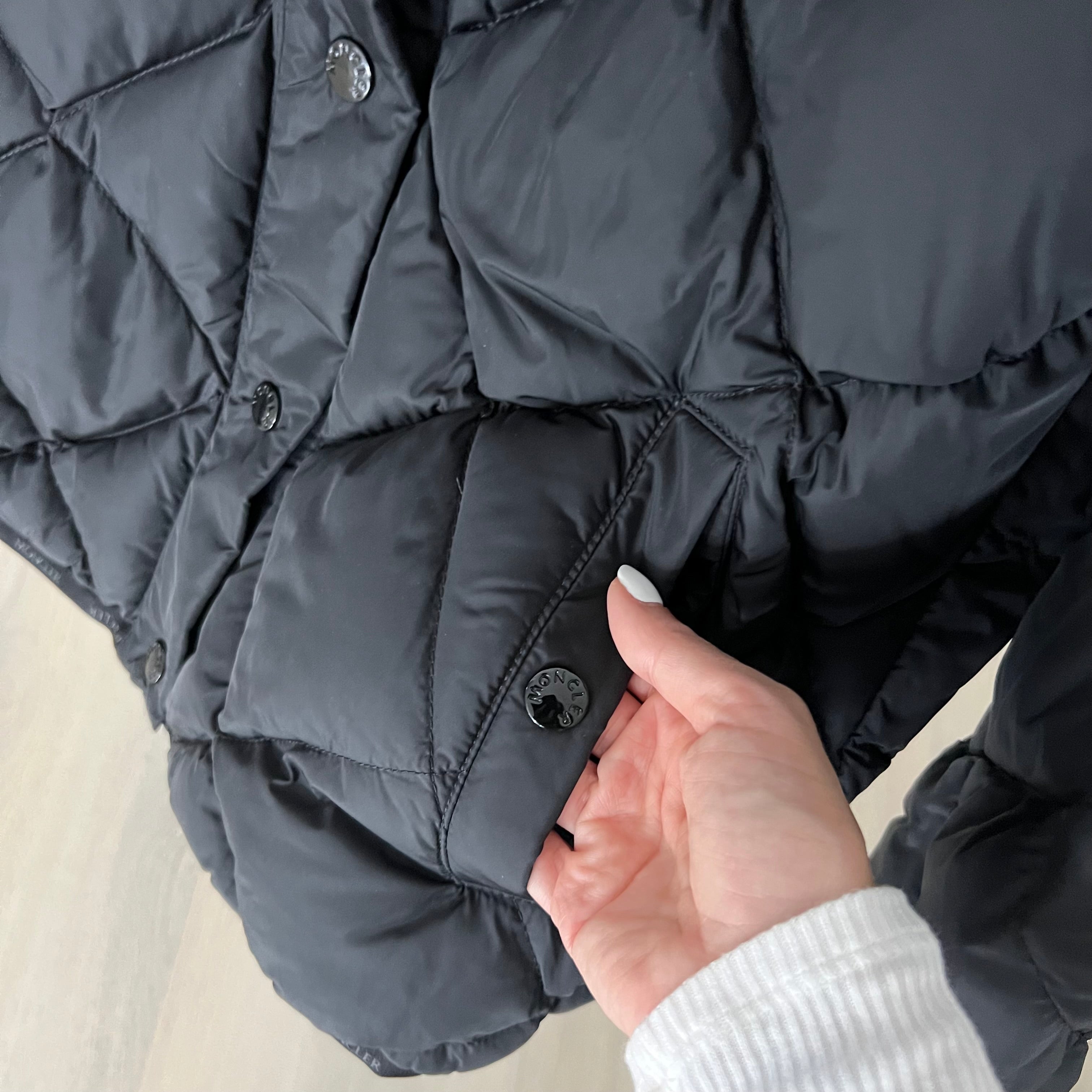 Moncler Arvouin Down Jacket