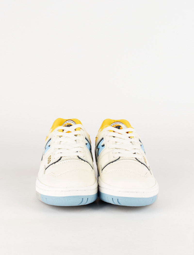 New Balance 550 Trainers Sea Salt Team Carolina