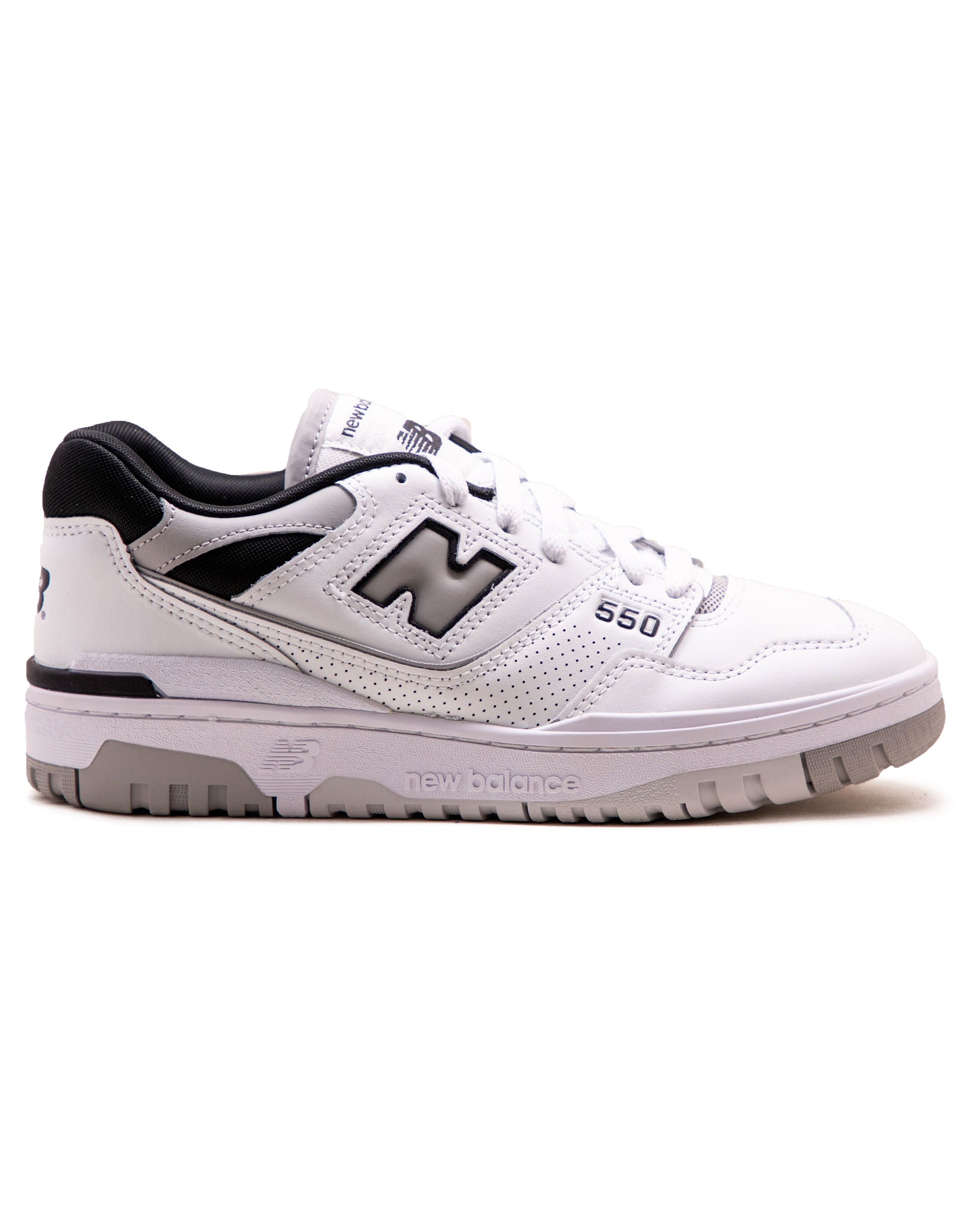 New Balance 550 White Black sneakers