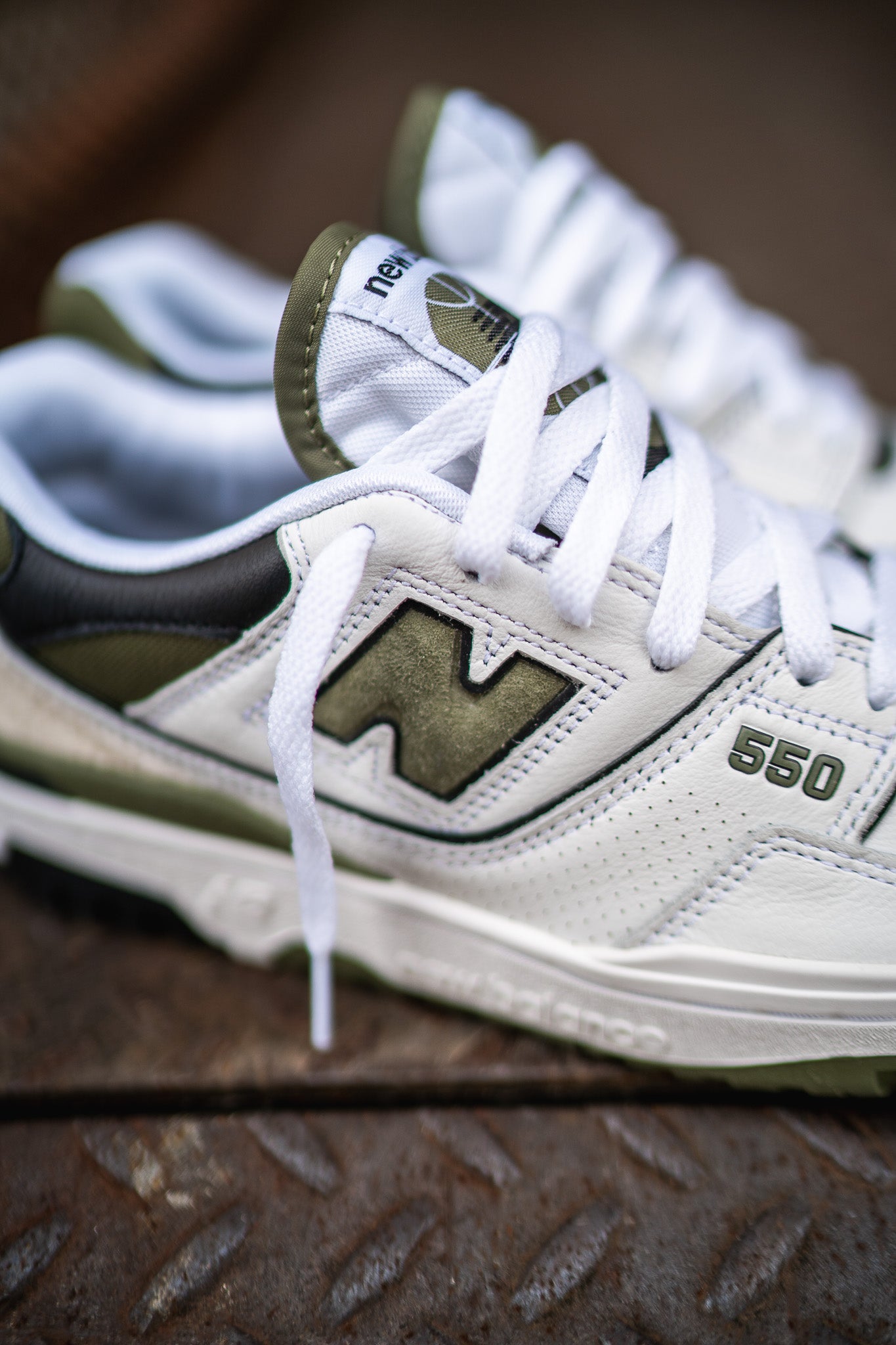 New Balance 550 - White/Olive | BB550DOB