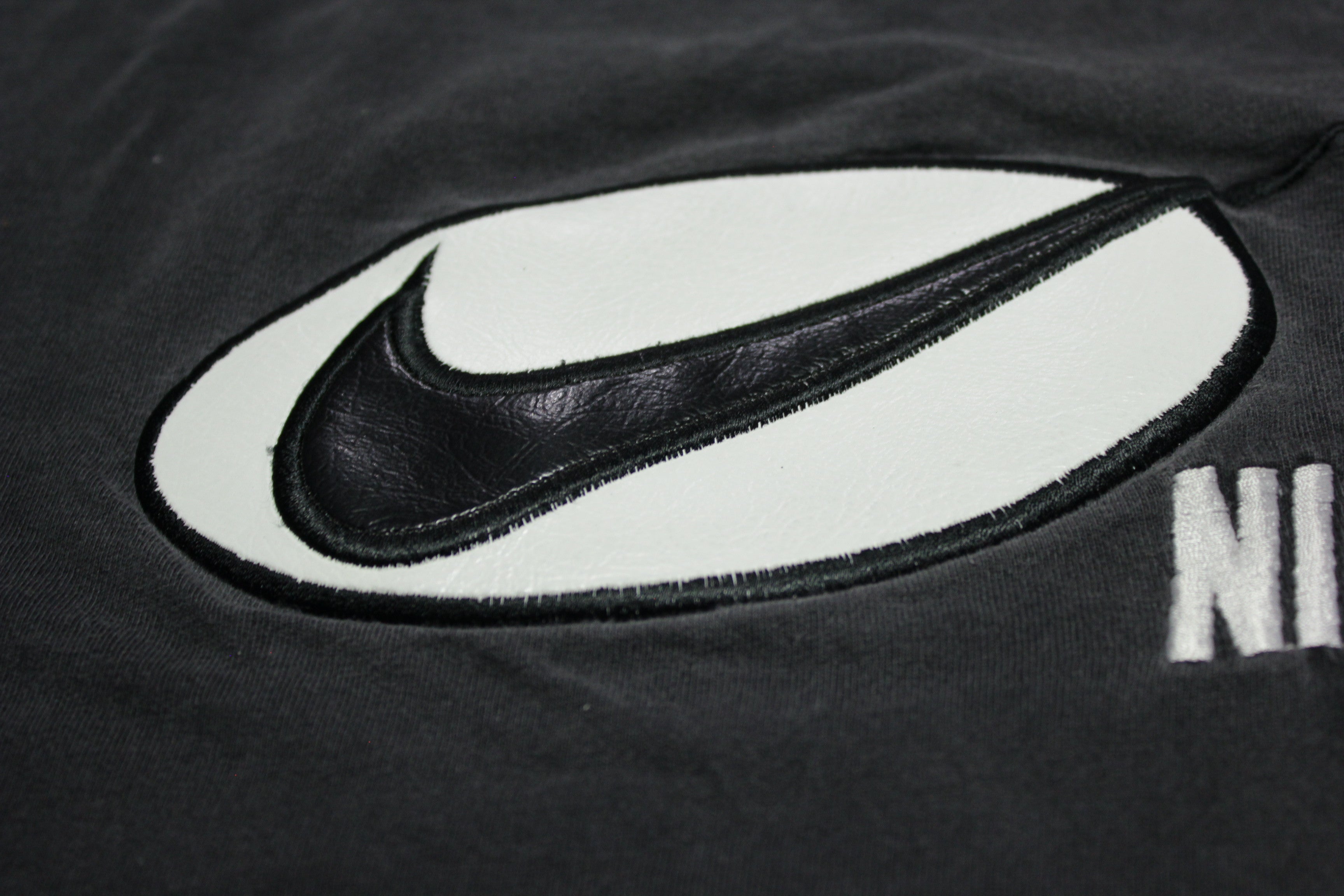 Nike Vintage 90's T-Shirt - Leather Swoosh Patch - Made in USA - Single Stitch - Embroidered