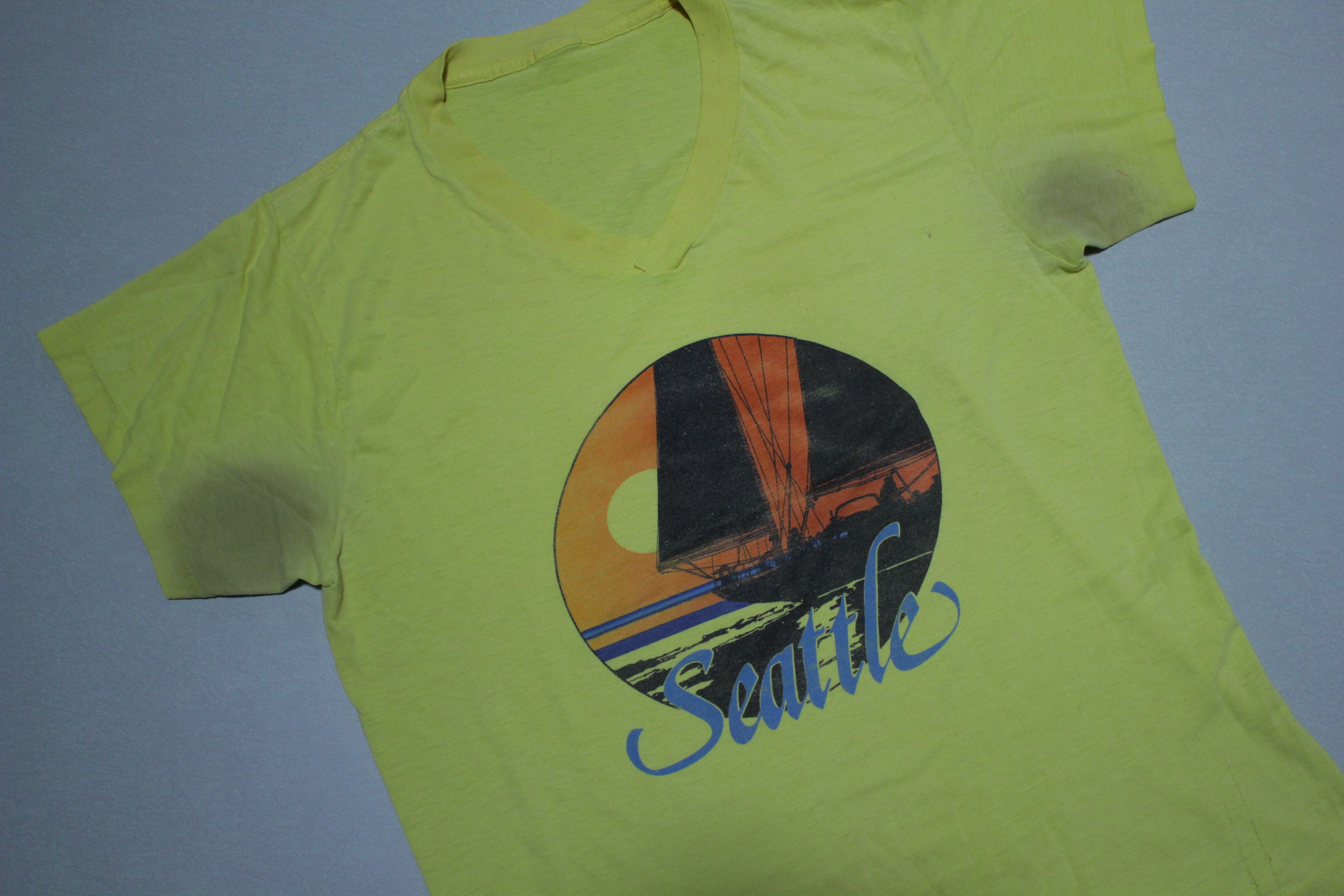 Seattle Puget Sound Sunset Sailboat Vintage 1980s V-neck Distressed Single Stitch Tee