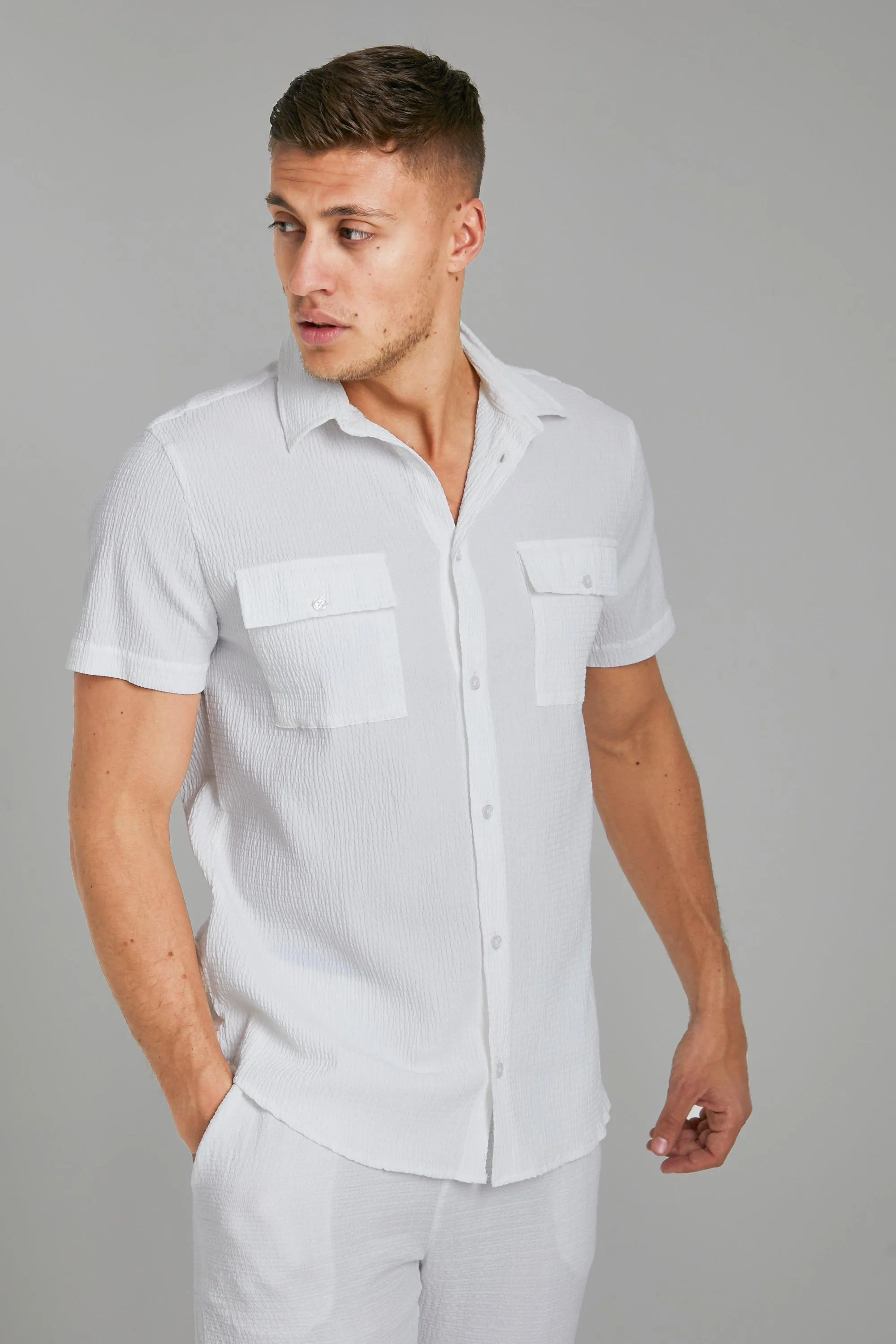 Short Sleeve Utility Stitch Gathered Shirt BoohooMAN UK