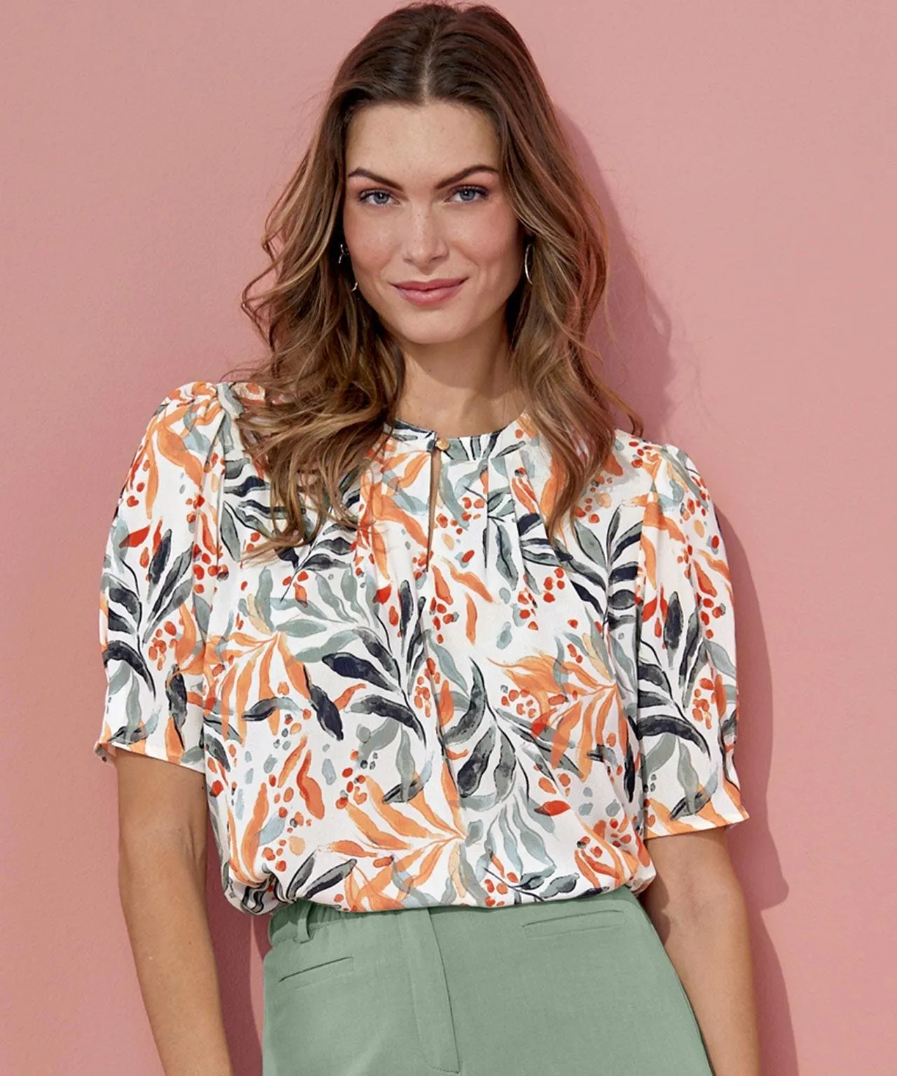 Casual Short Sleeve Floral Blouse