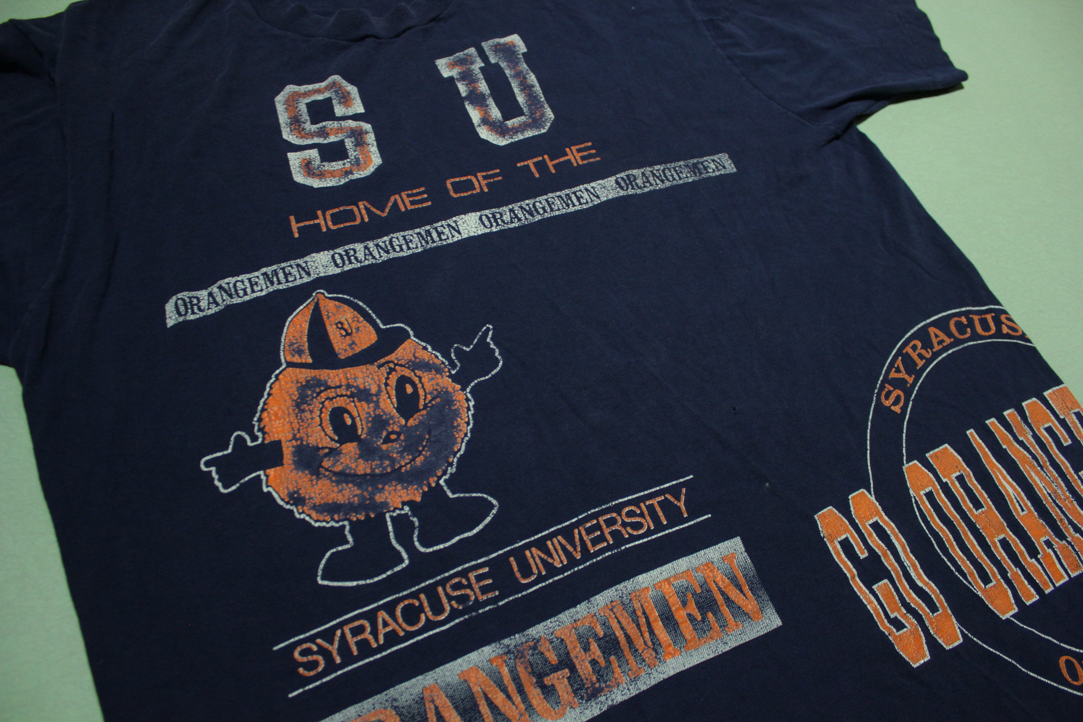 Syracuse University t-shirt with vintage 80's and 90's Orangemen design