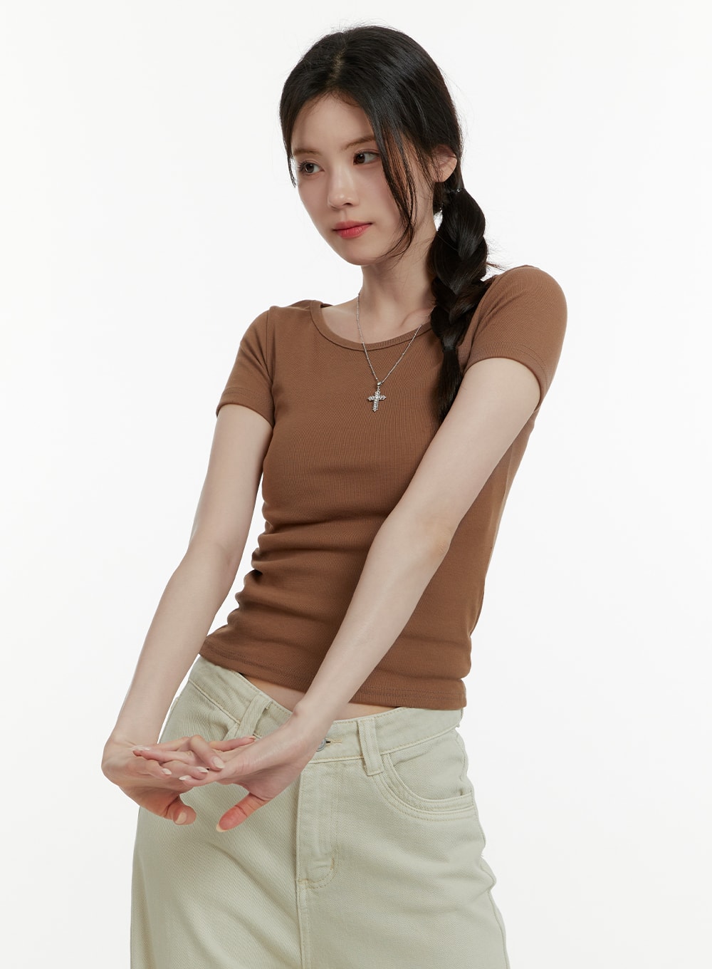 U-Neck Crop T-Shirt in OA405