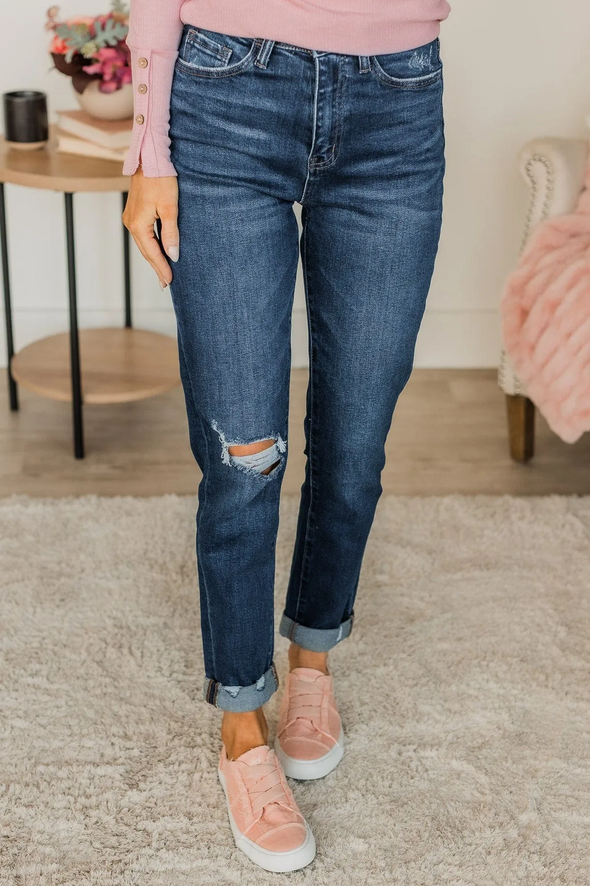 Vervet Roll Up Stretch Mom Jeans- Raelynn Wash high demand