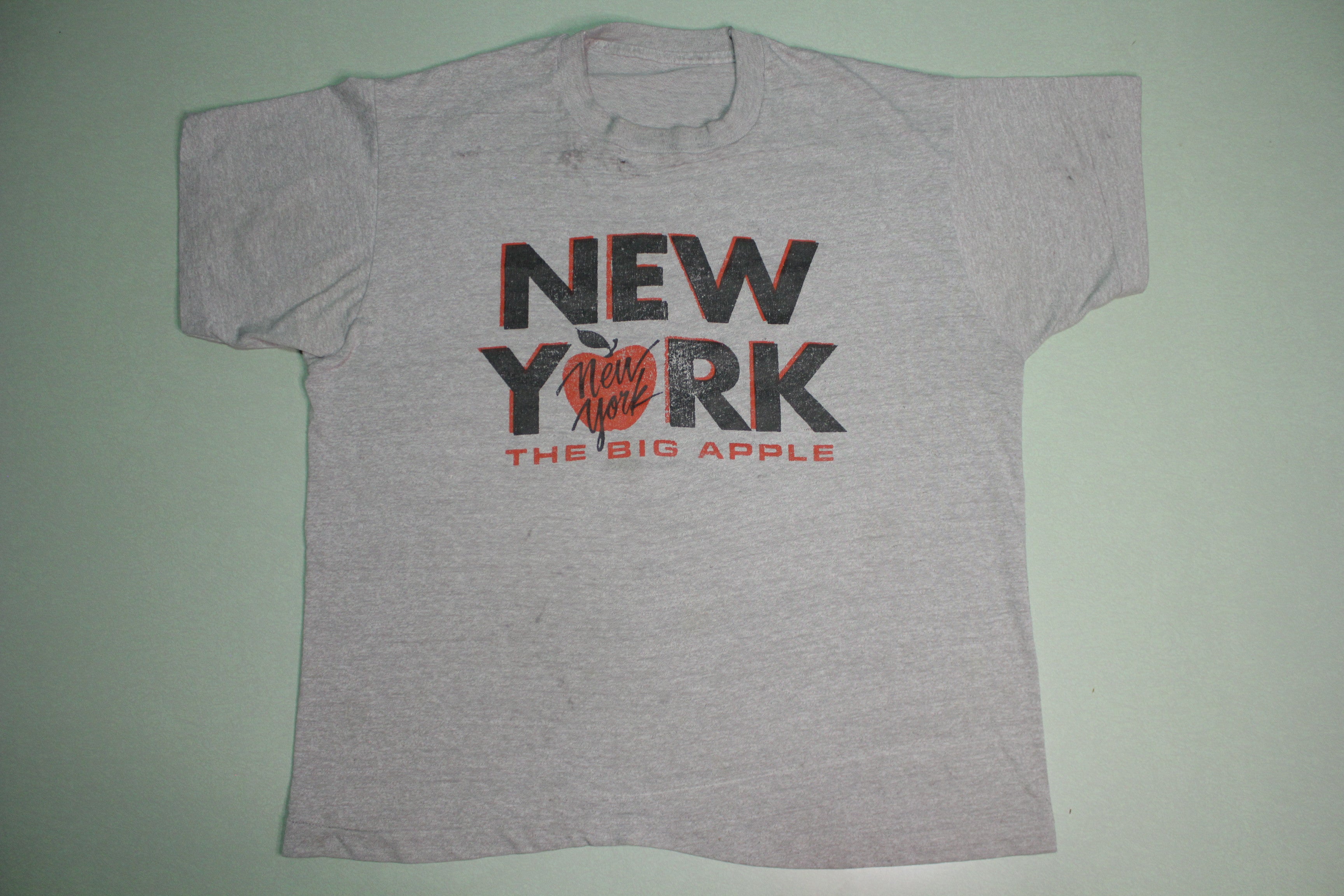 Vintage Single Stitch Distressed 80's 90's T-Shirt - New York City - Big Apple