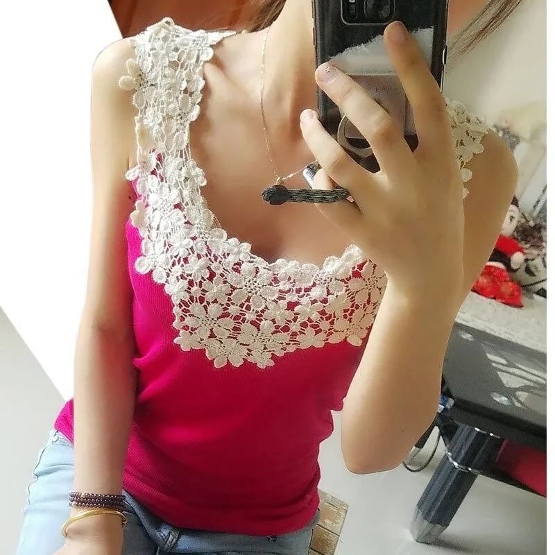 Crochet Lace Chiffon Sleeveless Blouse for Women