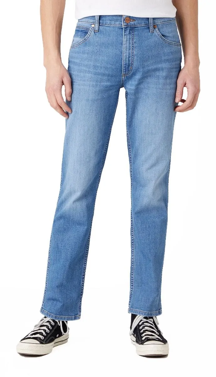 Wrangler Greensboro Modern Straight Light Denim Jeans Strike Indigo Blue